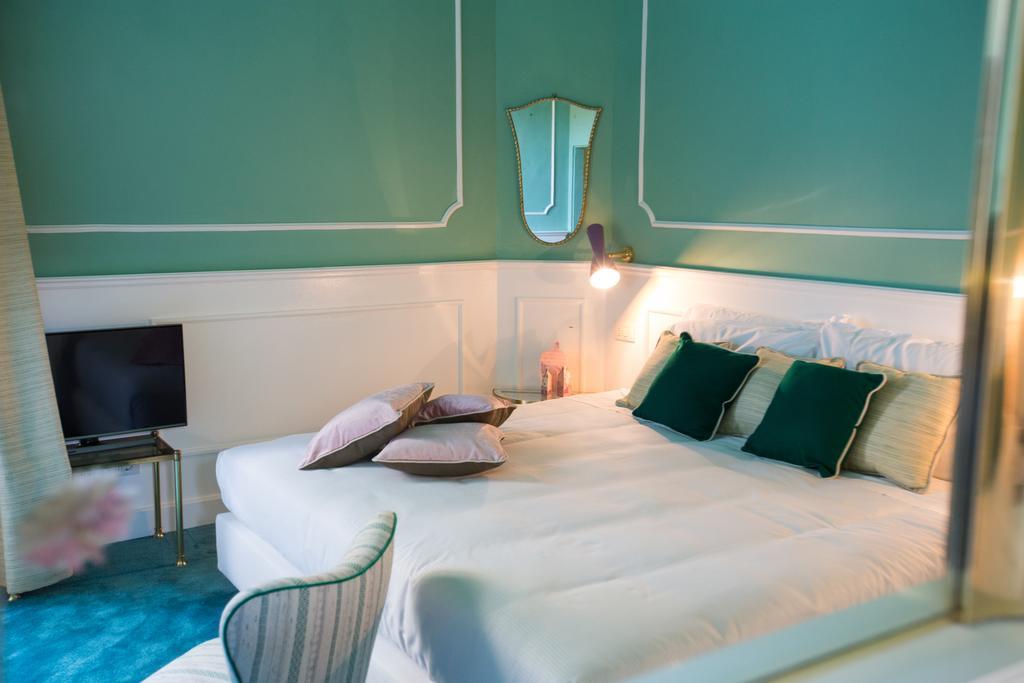 Adastra Suites Florencie Pokoj fotografie